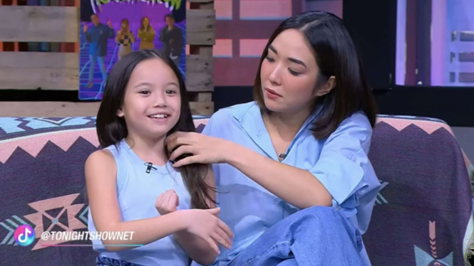 Gempita Nora Marten dan Gisella Anastasia