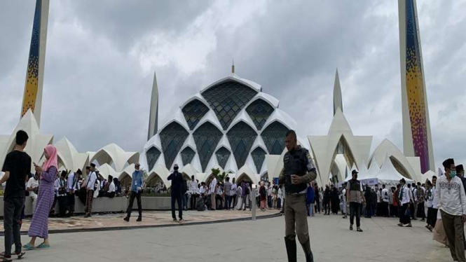 Masjid Raya Jawa Barat Al Jabbar