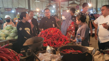 Kementan monitoring dan kawal pangan pokok di Cirebon
