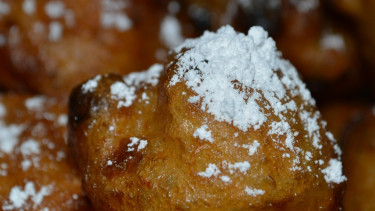 Oliebollen.
