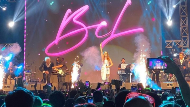 Bunga CItra Lestari di malam pergantian tahun di MKG