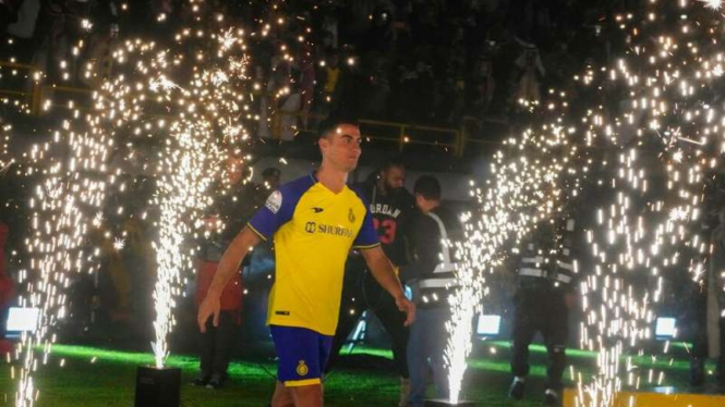 Cristiano Ronaldo diperkenalkan sebagai pemain Al Nassr