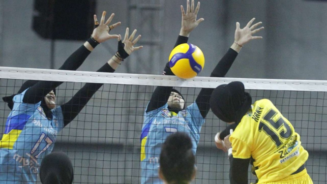 Proliga BJB Bandung Vs Petrokimia Gresik