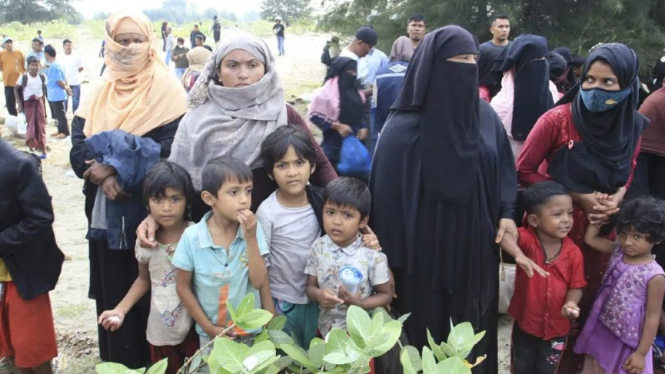 Ratusan pengungsi Rohingya mendarat lagi di Aceh.