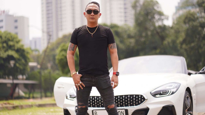 Jhon LBF bos kaya raya