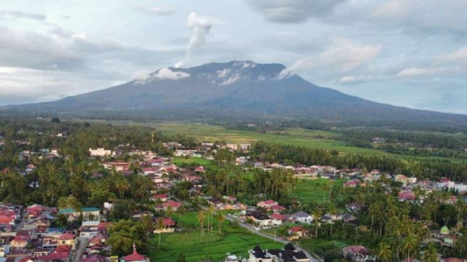 Gunung Marapi, Sumbar.