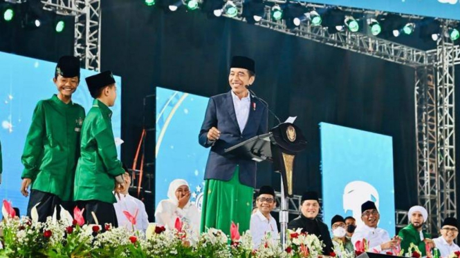 Presiden Jokowi di acara Festival Tradisi Islam Nusantara 