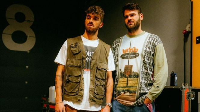 The Chainsmokers.