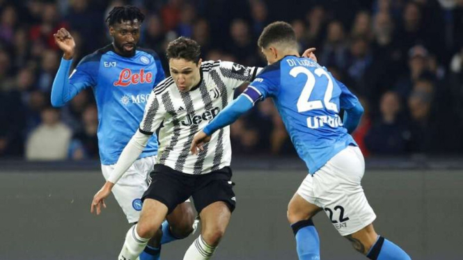 Duel Napoli vs Juventus
