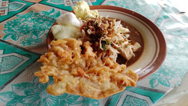 Tahu campur limbangan.