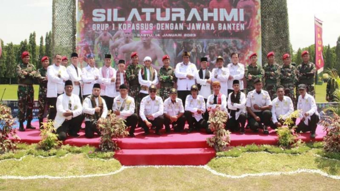 Ratusan jawara dan ahli debus Banten mendatangi markas Kopassus