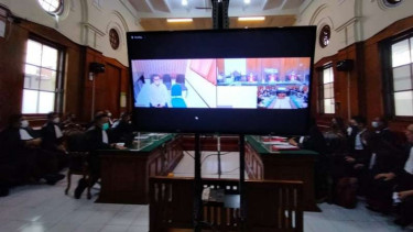 Suasana sidang perkara Tragedi Kanjuruhan di PN Surabaya.