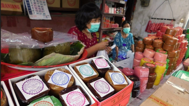 Kue Keranjang