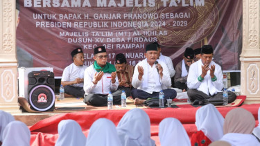 Relawan Ganjar gelar istighosah dan doa bersama Majelis Taklim di Sumut