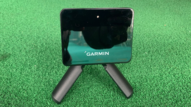 Garmin Approach R10.