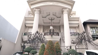 Potret rumah mewah Helena Lim