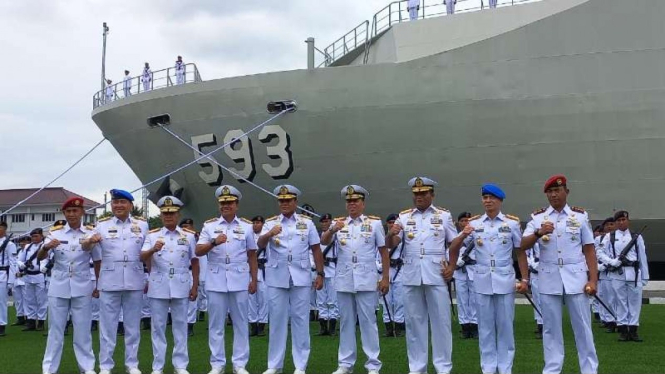 VIVA Militer: KSAL Muhammad Ali pimpin Sertijab 11 pejabat penting TNI AL