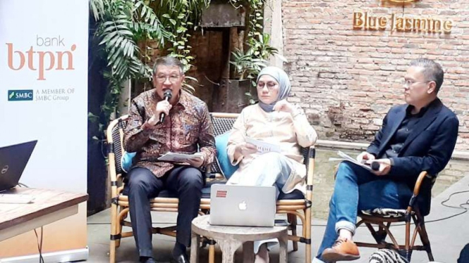 Direktur Utama PT Bank BTPN Tbk, Henoch Munandar.