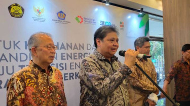 Menko Perekonomian, Airlangga Hartarto.