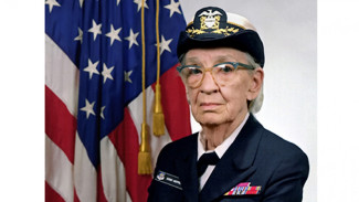 Grace Murray Hopper, Jenderal Bintang 2 Penemu Istilah 'Bug' di Sistem Komputer