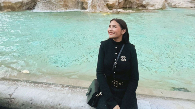 Prilly Latuconsina