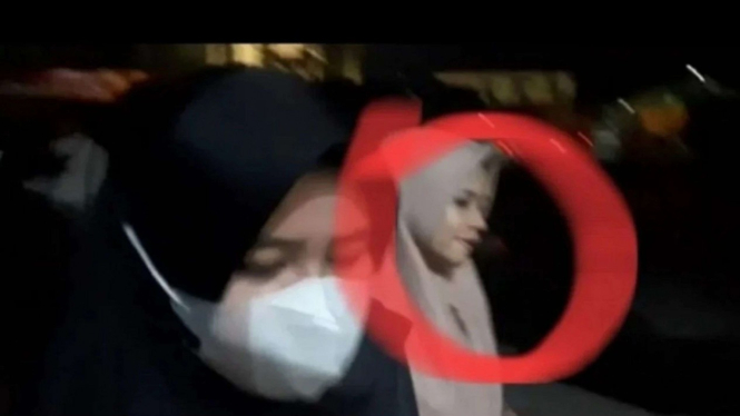 Ibu muda tega lakukan aksi pencabulan kepada anak laki-laki di bawah umur