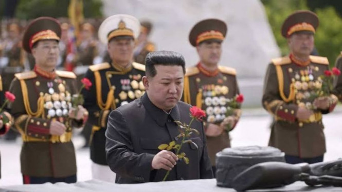VIVA Militer: Pemimpin Tertinggi Korea Utara, Kim Jong-un