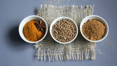 Ilustrasi bumbu dapur/bahan dapur.
