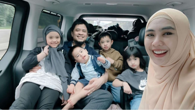 Keluarga Oki Setiana Dewi