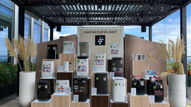 Produk air purifier dari Sharp.