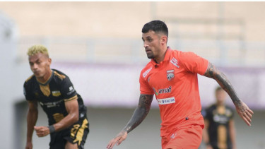 Stefano Lilipaly, Duel Dewa United vs Borneo FC
