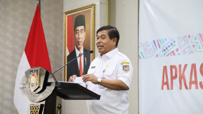 Sekjen Kemendagri, Suhajar Diantoro
