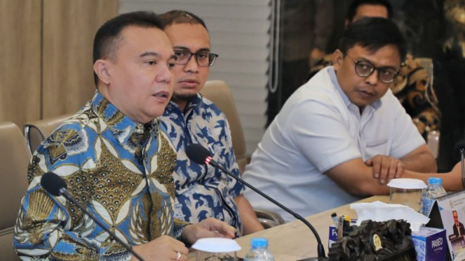 Ketua Bappilu Gerindra sekaligus Ketua Harian DPP Gerindra Sufmi Dasco Ahmad (kiri).