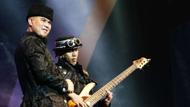 Konser Dewa-19 di Medan.