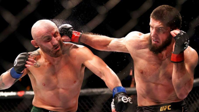 Islam Makhavhev vs Alex Volkanovski
