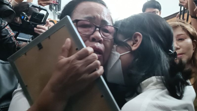 Ibu dari Yosua Huabarat alias Brigadir J, Rosti Simanjuntak