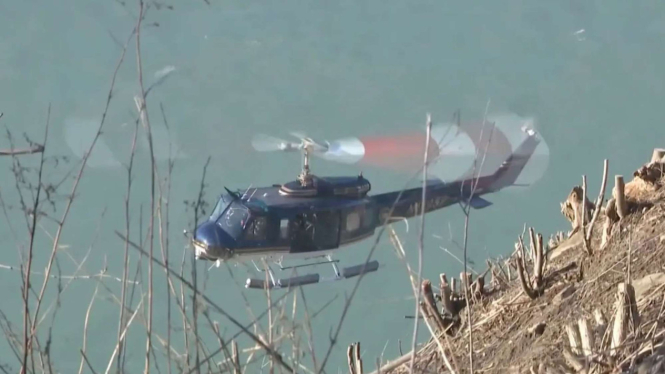 Evakuasi anak dan ibu yang bunuh diri di air terjun Niagara