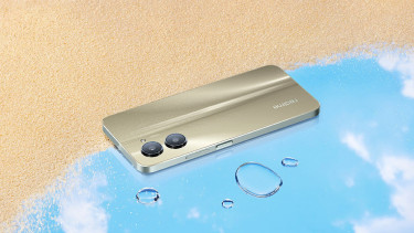 Realme C33 Sandy Gold.