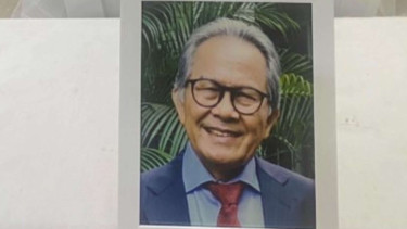 Ayah Indy Barends meninggal dunia