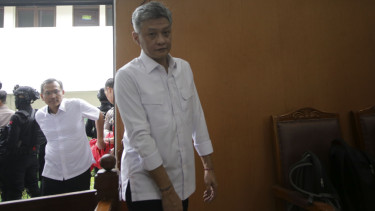 Sidang Vonis Vonis Hendra Kurniawan dan Agus Nurpatria Ditunda