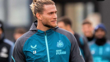 Kiper Newcastle United Loris Karius
