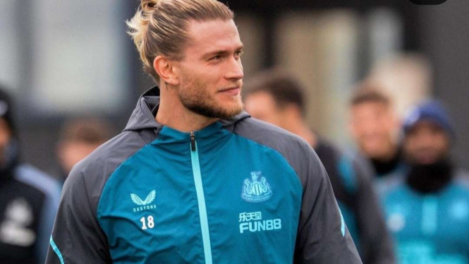 Kiper Newcastle United Loris Karius