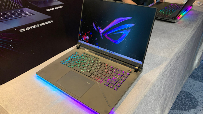 Laptop gaming Asus ROG Strix Scar 16/18.