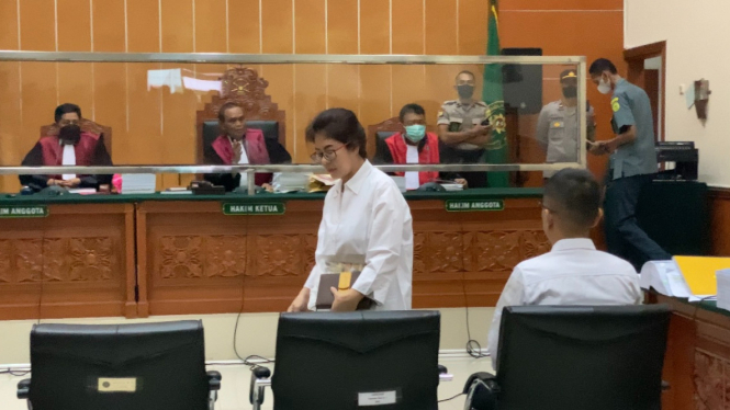 Linda Pujiastuti, Terdakwa kasus Narkoba Jaringan Teddy Minahasa