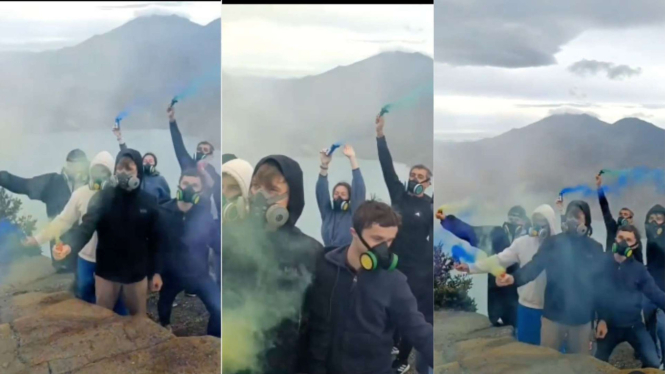 Rombongan Bule Nyalakan Flare di Kawah Ijen