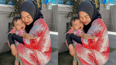 Ria Ricis dan anaknya, Moana