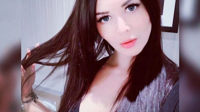 Bintang Porno Larkin Love