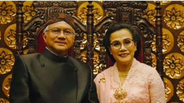 Tonny Sumartono dan Sri Mulyani