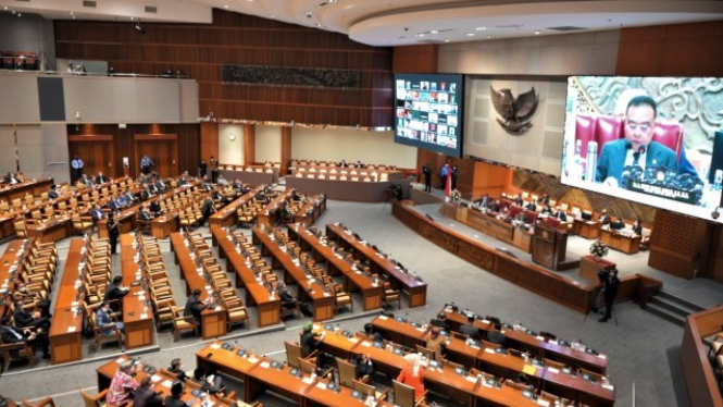 Suasana Sidang Paripurna