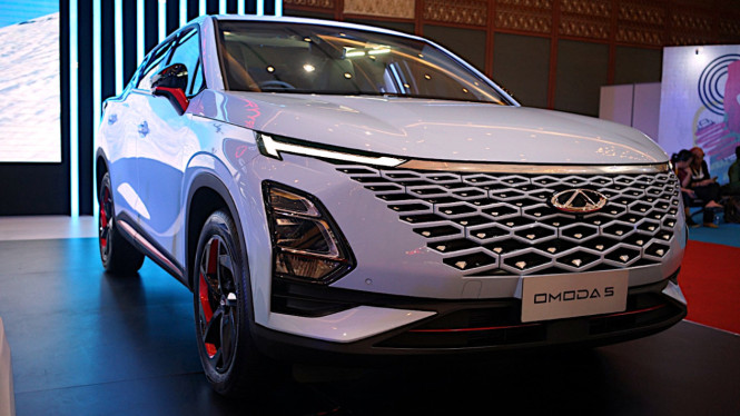 VIVA Otomotif: Chery Omoda 5